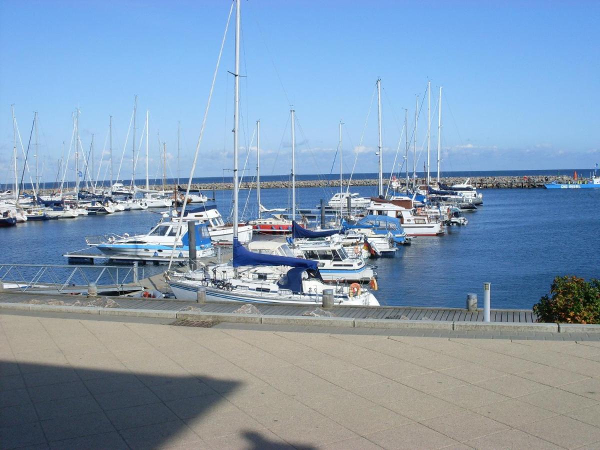 Apartmenthaus Atlantik Ostseebad Kühlungsborn Exterior foto
